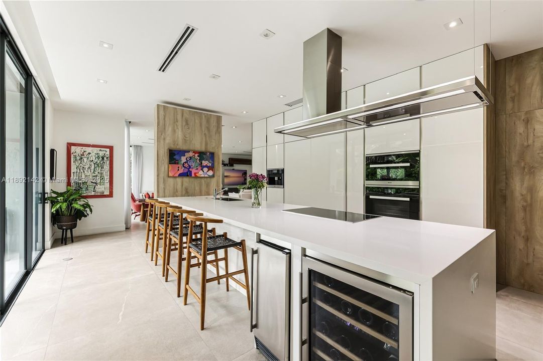 待售: $7,248,000 (5 贝兹, 5 浴室, 3688 平方英尺)