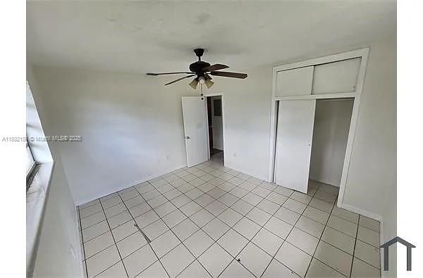 合同活跃: $2,200 (2 贝兹, 1 浴室, 800 平方英尺)