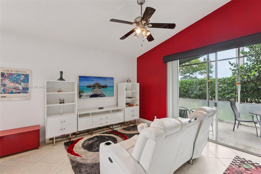 Active With Contract: $529,007 (3 beds, 2 baths, 1918 Square Feet)