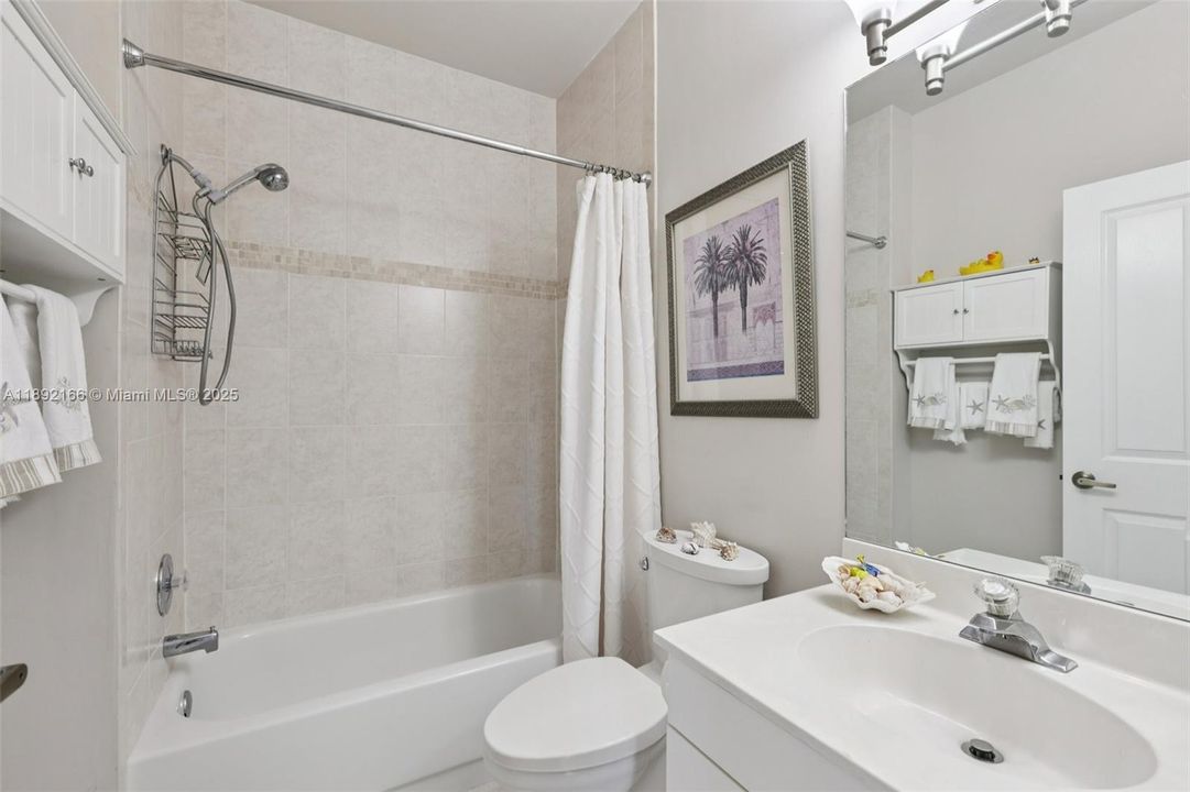 Active With Contract: $529,007 (3 beds, 2 baths, 1918 Square Feet)