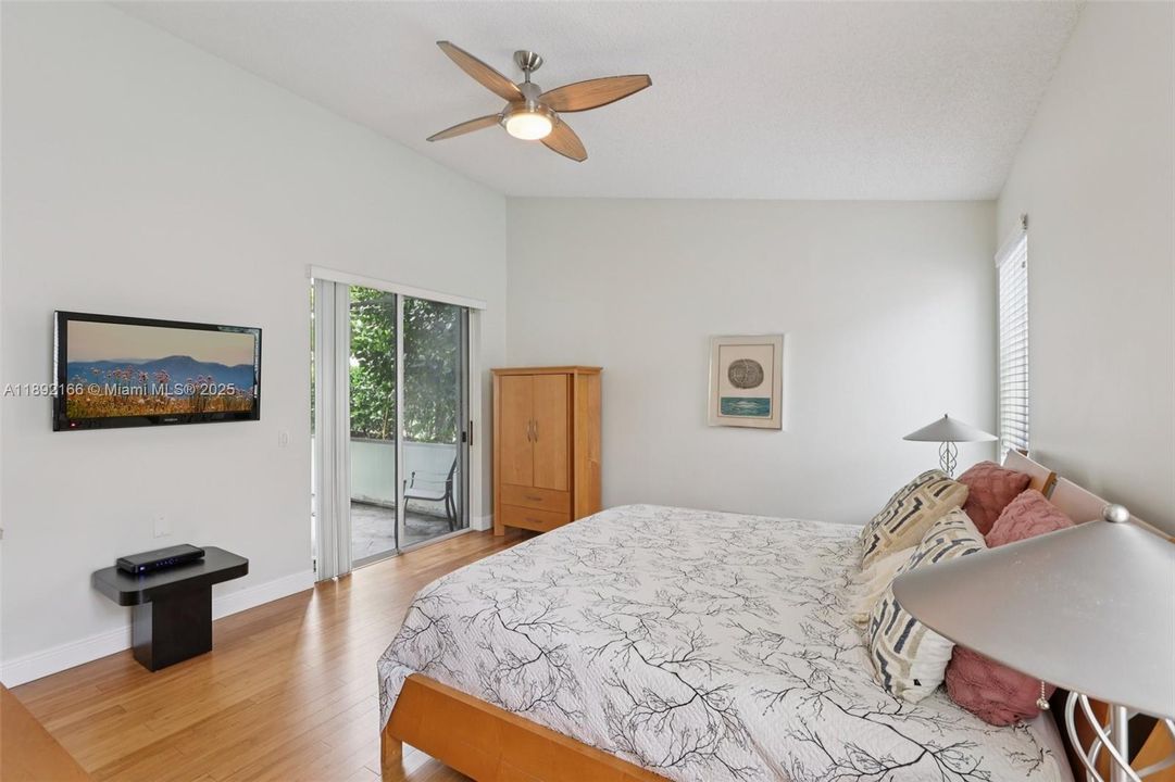 Active With Contract: $529,007 (3 beds, 2 baths, 1918 Square Feet)