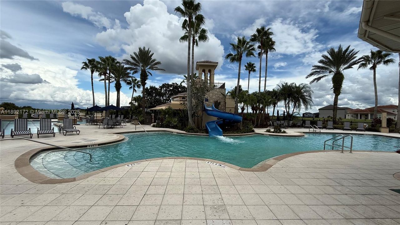 For Sale: $325,000 (4 beds, 2 baths, 2014 Square Feet)