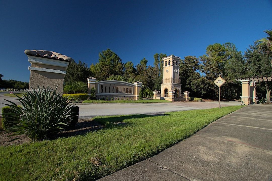 For Sale: $325,000 (4 beds, 2 baths, 2014 Square Feet)