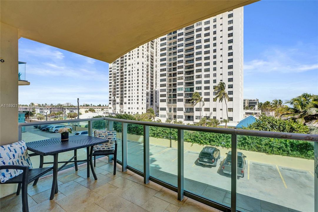 Active With Contract: $5,500 (2 beds, 2 baths, 1198 Square Feet)