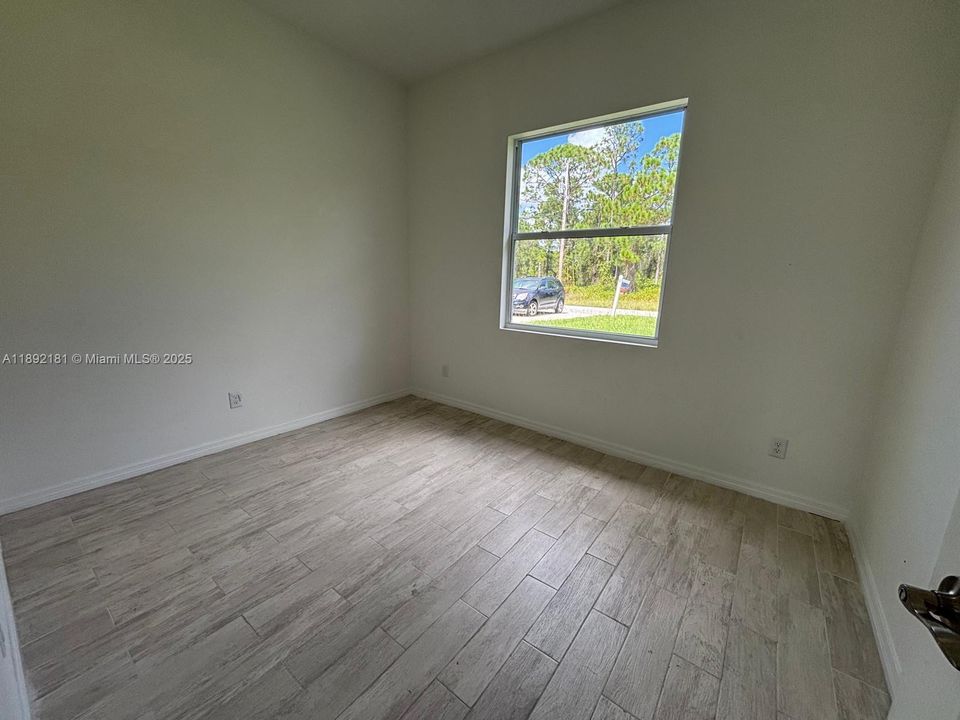 最近租的: $2,200 (4 贝兹, 2 浴室, 0 平方英尺)