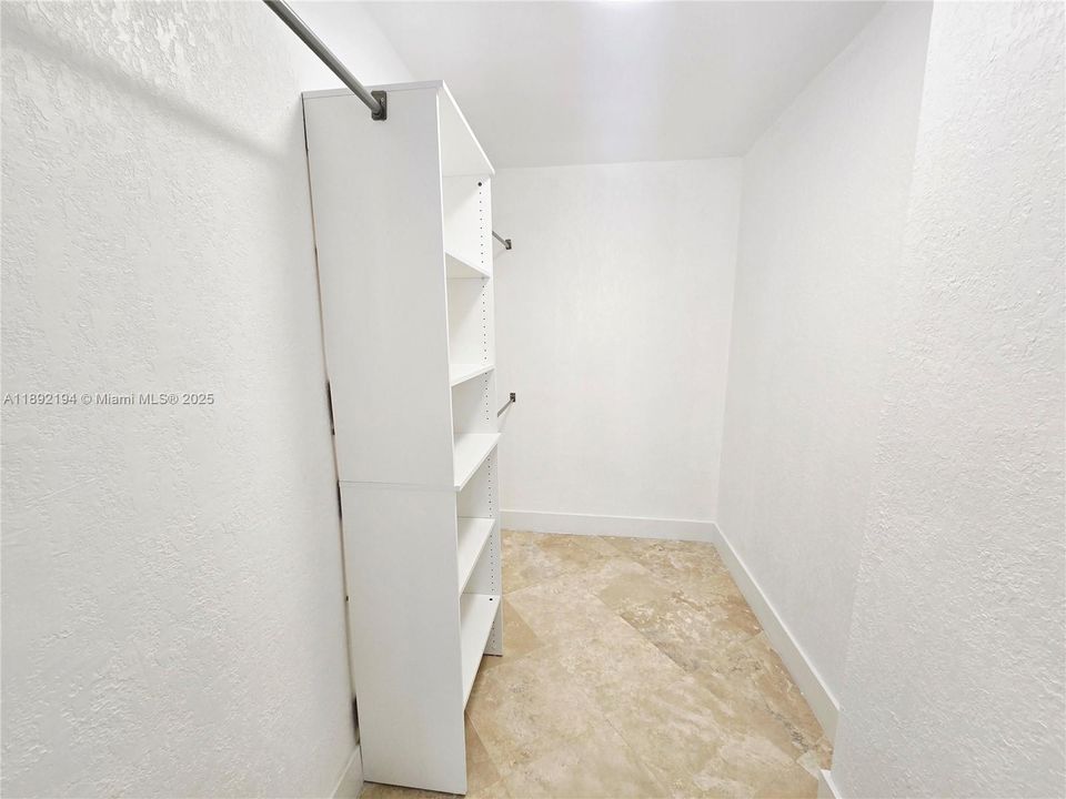 Recently Rented: $2,900 (1 beds, 1 baths, 850 Square Feet)