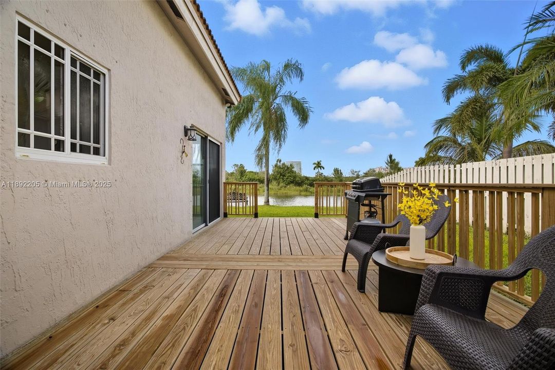 Active With Contract: $599,000 (3 beds, 2 baths, 1727 Square Feet)