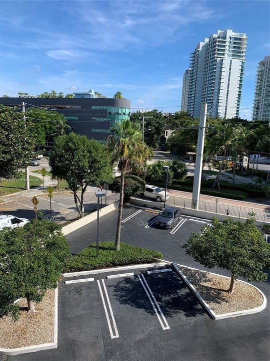 2 spaces convey with unit