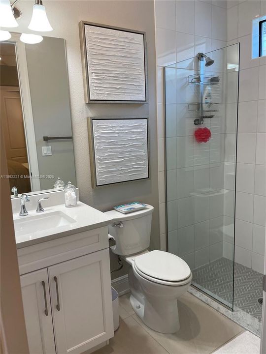 На продажу: $895,000 (3 спален, 3 ванн, 2368 Квадратных фут)