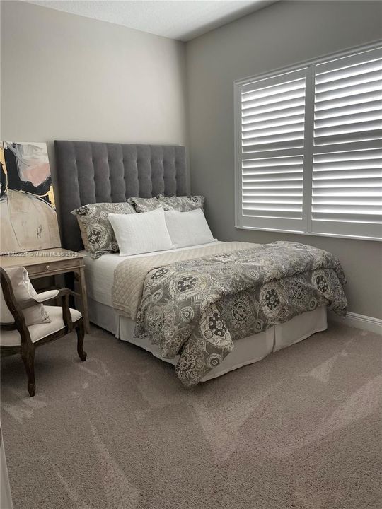 На продажу: $895,000 (3 спален, 3 ванн, 2368 Квадратных фут)