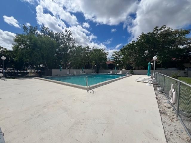 En Venta: $235,000 (2 camas, 2 baños, 1192 Pies cuadrados)