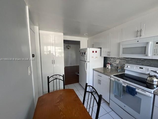 En Venta: $235,000 (2 camas, 2 baños, 1192 Pies cuadrados)