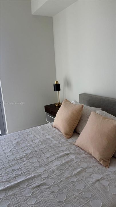 Недавно арендовано: $3,000 (2 спален, 2 ванн, 877 Квадратных фут)