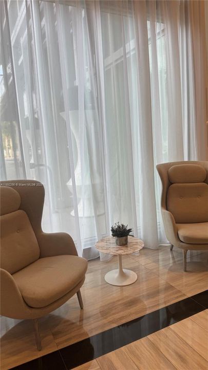 Недавно арендовано: $3,000 (2 спален, 2 ванн, 877 Квадратных фут)