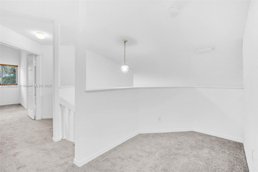 В аренду: $4,400 (4 спален, 3 ванн, 2513 Квадратных фут)