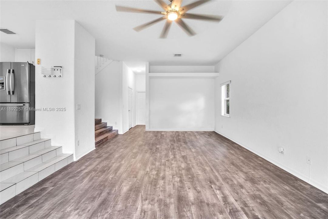 В аренду: $4,400 (4 спален, 3 ванн, 2513 Квадратных фут)