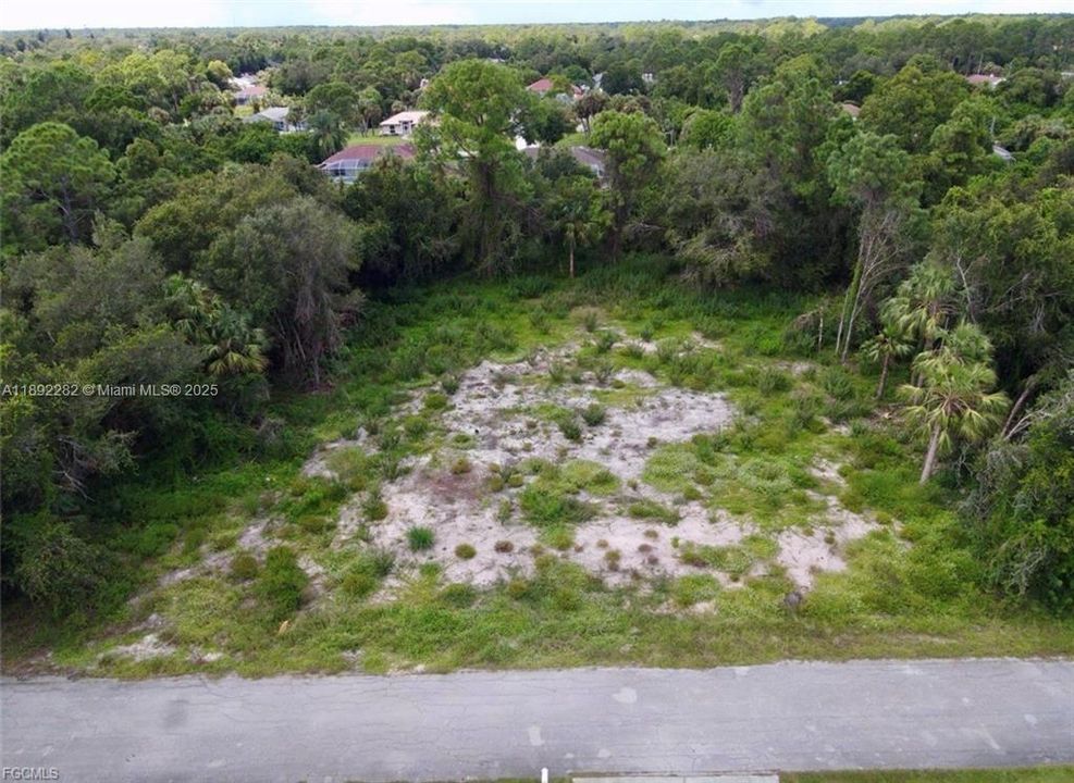 待售: $84,500 (0.50 acres)