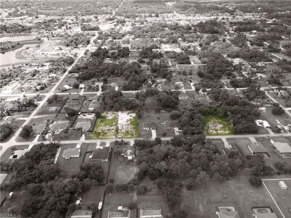 待售: $84,500 (0.50 acres)