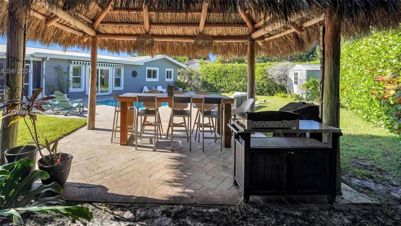 В аренду: $4,699 (3 спален, 2 ванн, 1584 Квадратных фут)