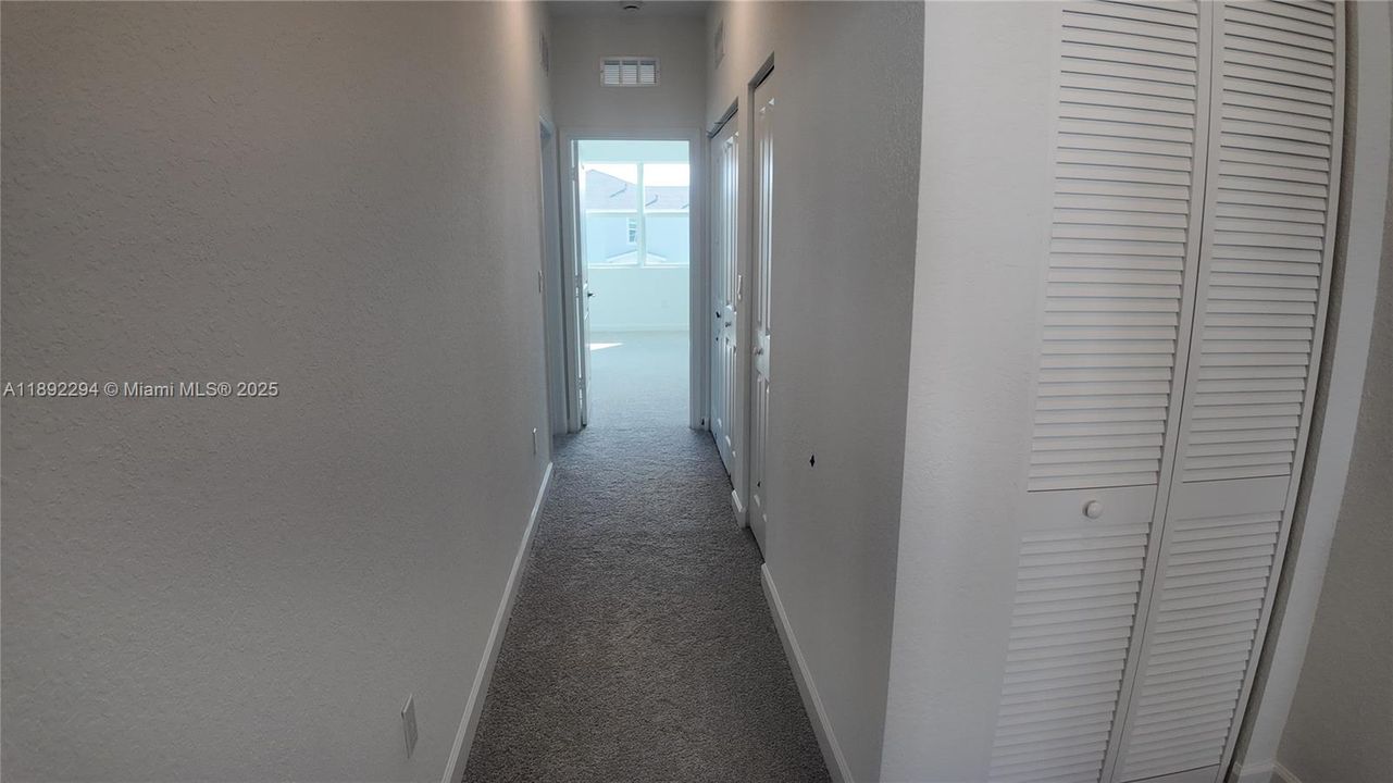 Недавно арендовано: $2,490 (3 спален, 2 ванн, 0 Квадратных фут)