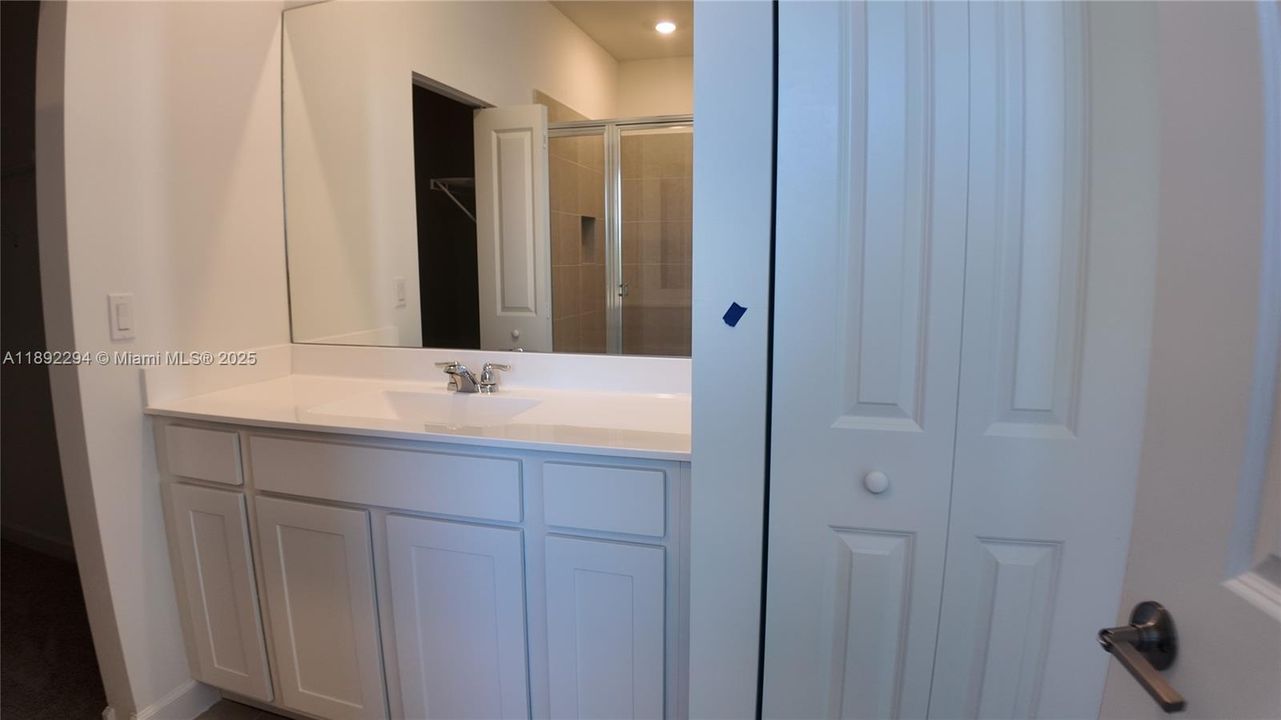 Недавно арендовано: $2,490 (3 спален, 2 ванн, 0 Квадратных фут)