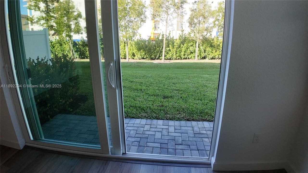 Недавно арендовано: $2,490 (3 спален, 2 ванн, 0 Квадратных фут)