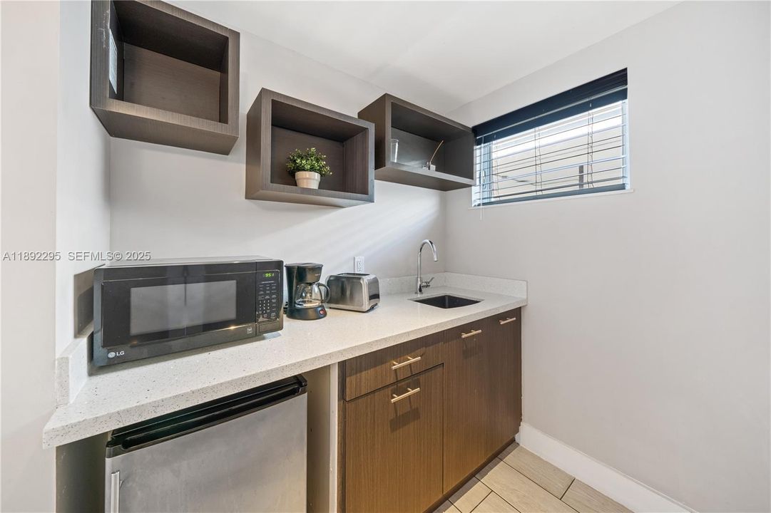 На продажу: $14,960,000 (0 спален, 0 ванн, 0 Квадратных фут)