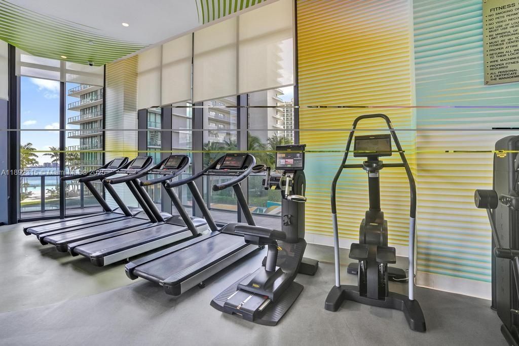 Activo con contrato: $1,599,998 (4 camas, 4 baños, 2522 Pies cuadrados)