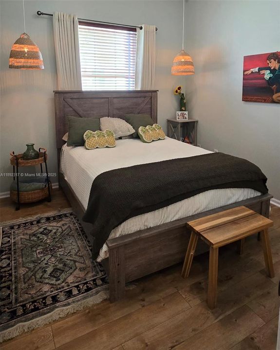 Active With Contract: $735,000 (3 beds, 2 baths, 1829 Square Feet)