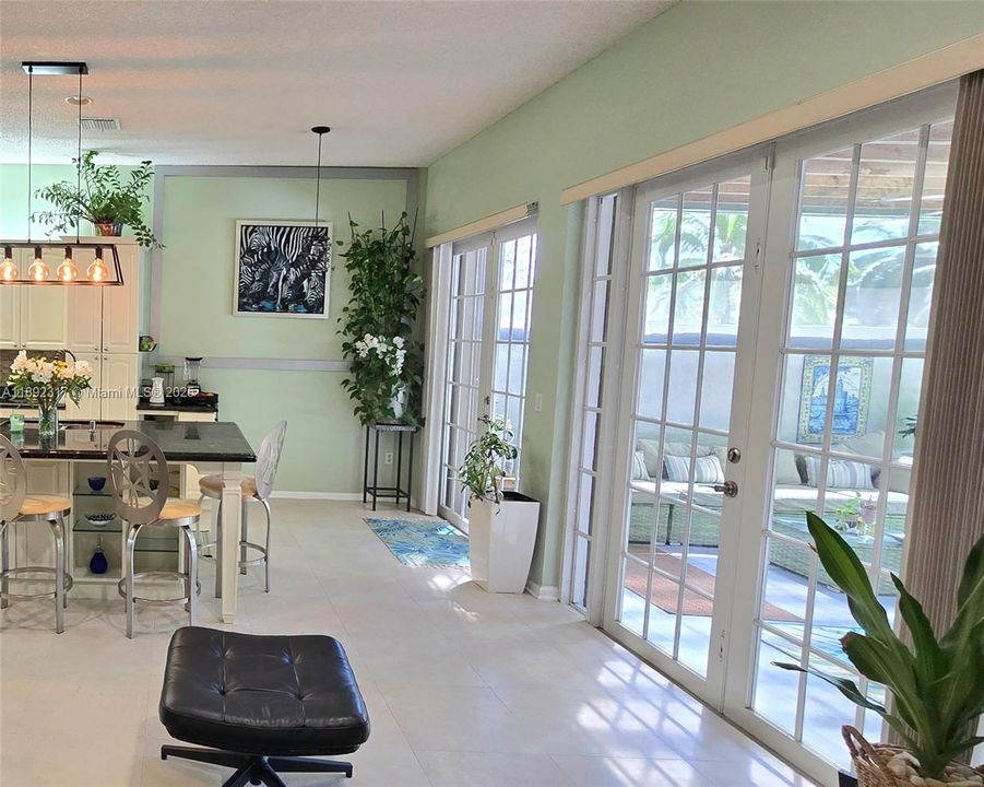 Active With Contract: $735,000 (3 beds, 2 baths, 1829 Square Feet)