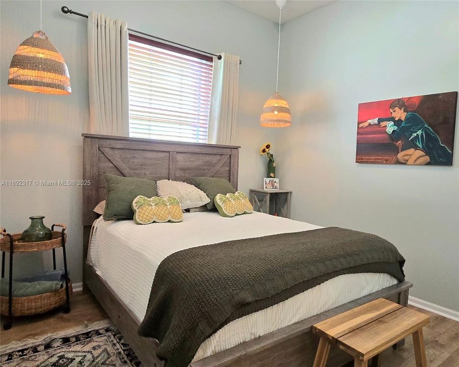 Active With Contract: $735,000 (3 beds, 2 baths, 1829 Square Feet)