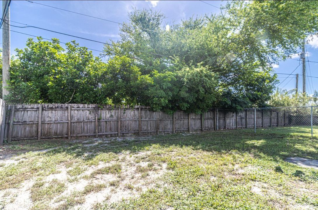 En Venta: $549,000 (0 camas, 0 baños, 1465 Pies cuadrados)