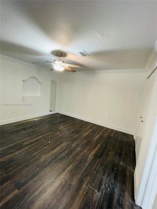 待售: $545,000 (3 贝兹, 2 浴室, 1590 平方英尺)