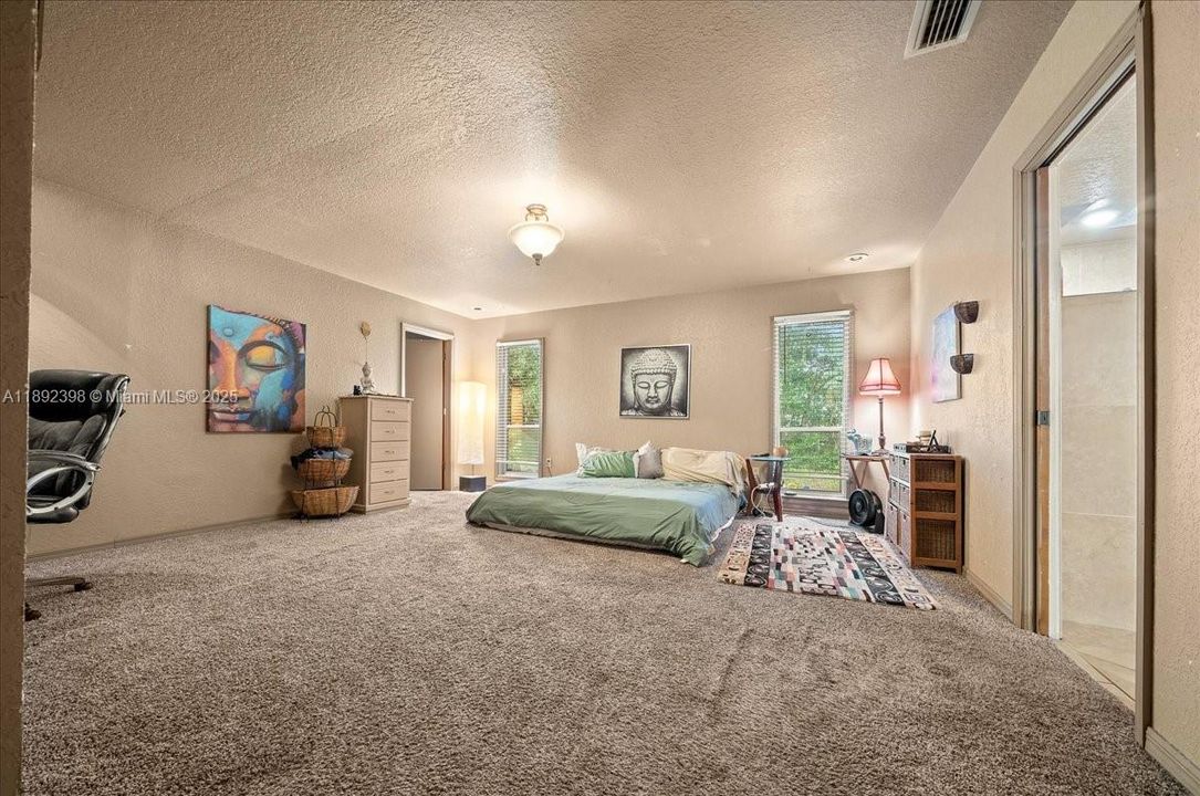 For Sale: $549,000 (5 beds, 4 baths, 0 Square Feet)