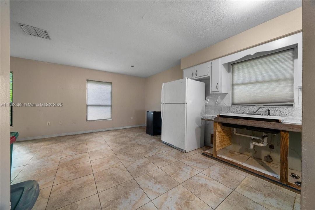 For Sale: $549,000 (5 beds, 4 baths, 0 Square Feet)