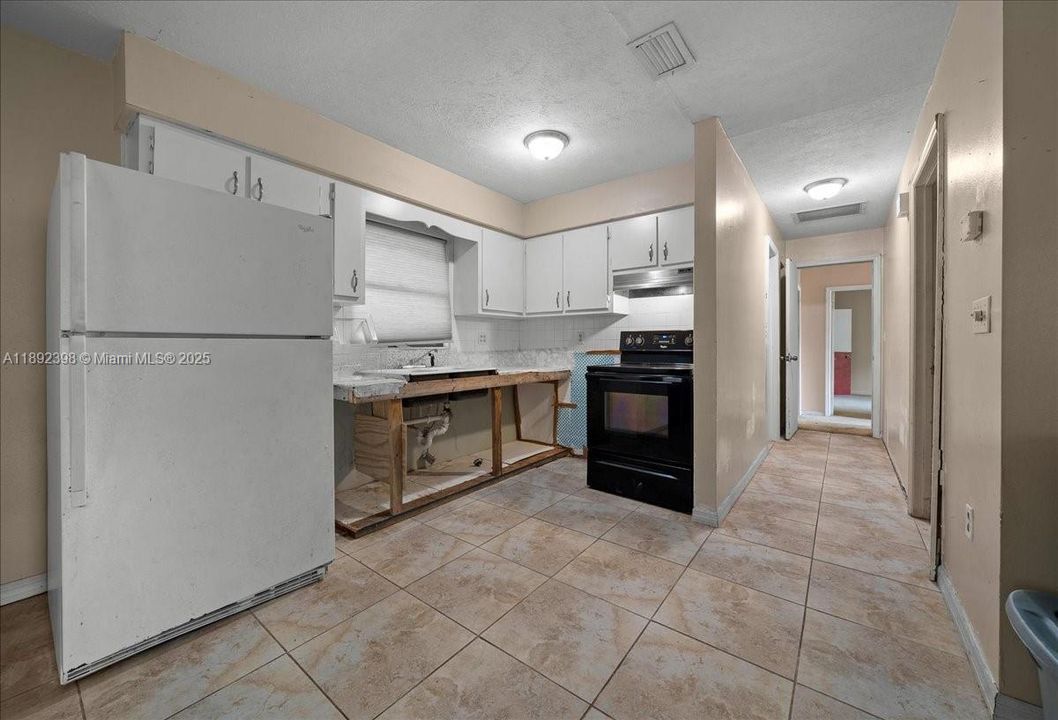 For Sale: $549,000 (5 beds, 4 baths, 0 Square Feet)