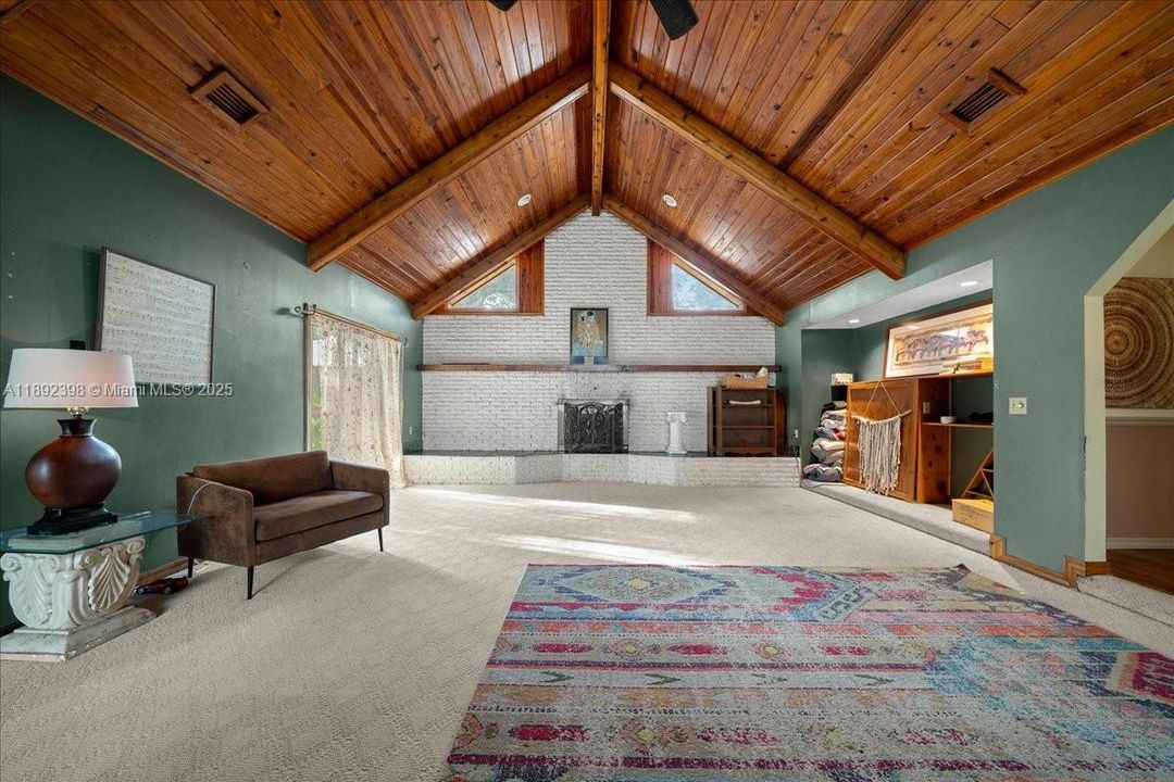 For Sale: $549,000 (5 beds, 4 baths, 0 Square Feet)