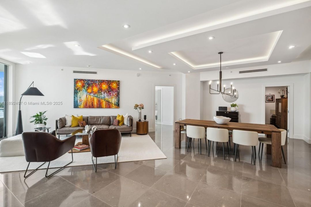 For Sale: $1,350,000 (3 beds, 3 baths, 1961 Square Feet)