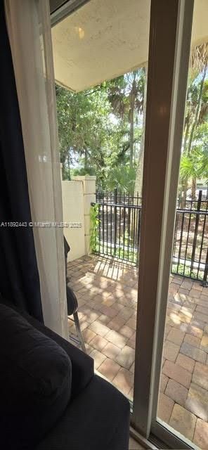 En Venta: $355,000 (3 camas, 2 baños, 1590 Pies cuadrados)