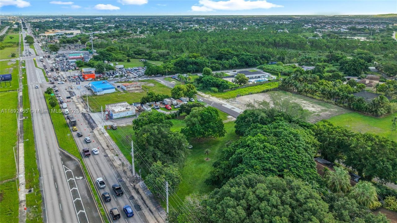 待售: $750,000 (0 贝兹, 0 浴室, 0 平方英尺)