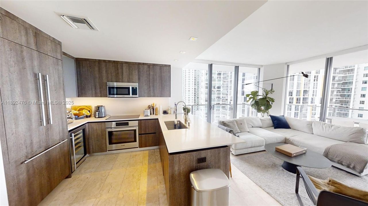 For Sale: $959,990 (2 beds, 2 baths, 1265 Square Feet)