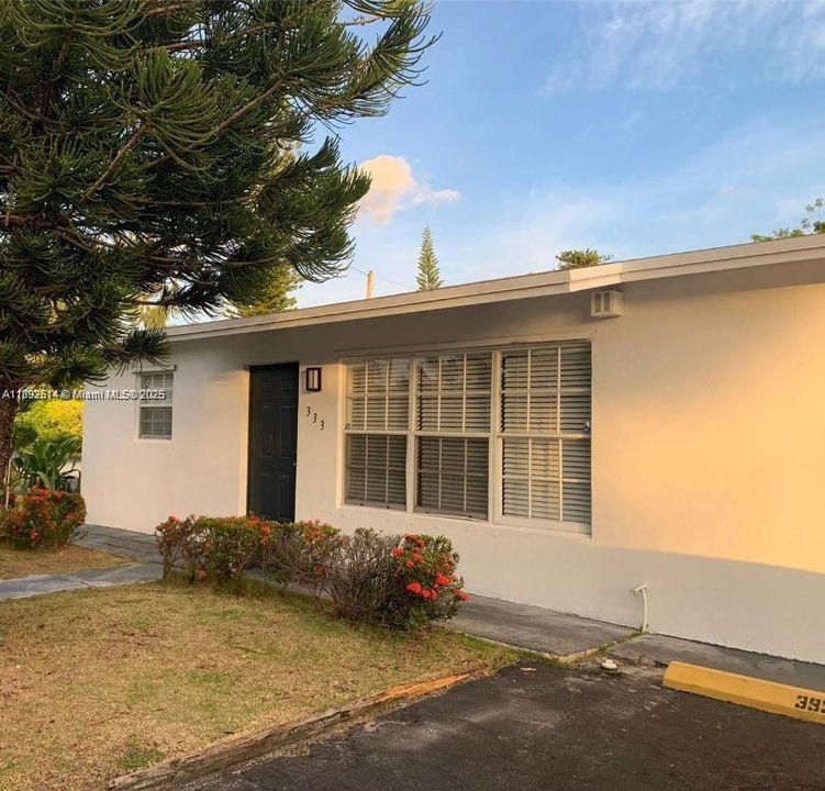 На продажу: $1,050,000 (0 спален, 0 ванн, 3127 Квадратных фут)