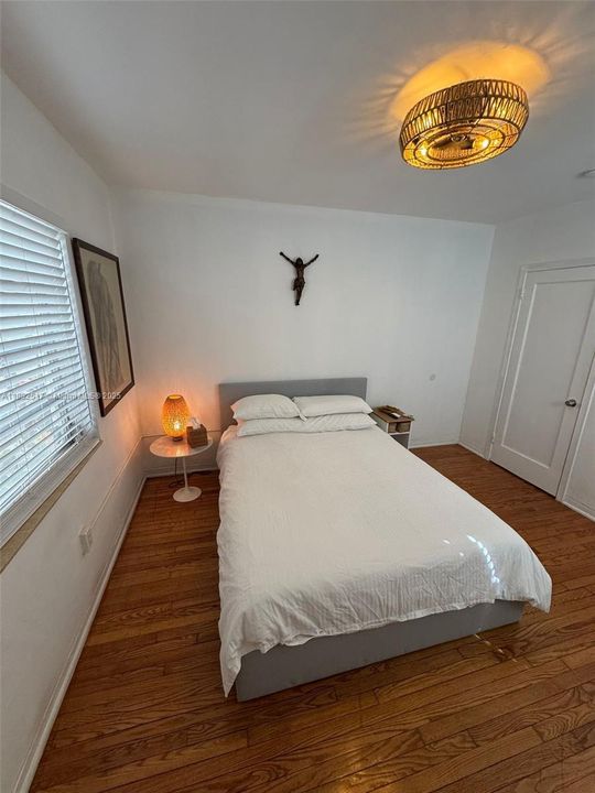 На продажу: $235,000 (1 спален, 1 ванн, 610 Квадратных фут)