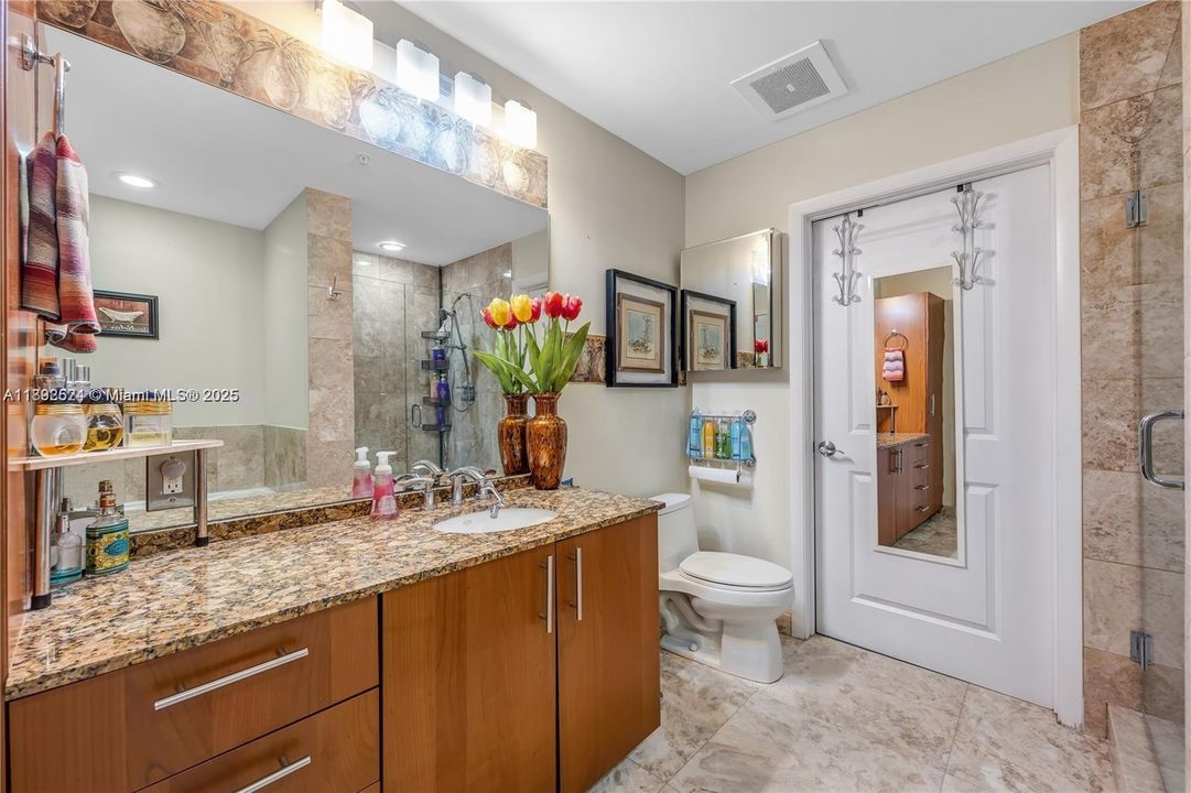 Activo con contrato: $650,000 (2 camas, 2 baños, 1802 Pies cuadrados)