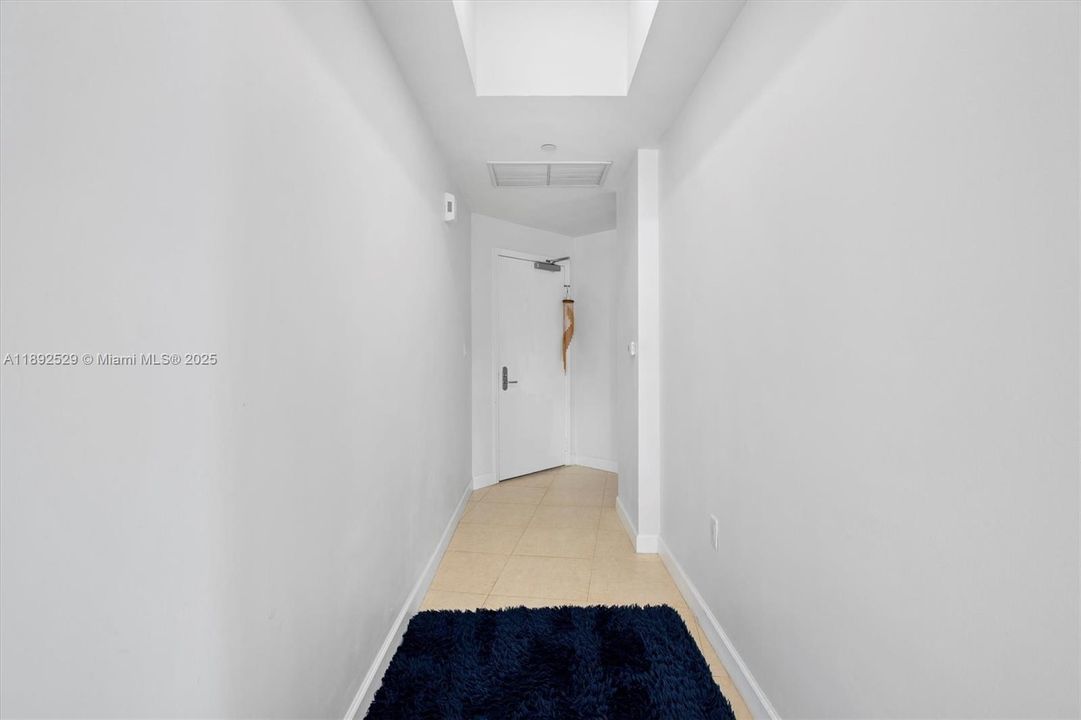 For Sale: $660,000 (2 beds, 2 baths, 1312 Square Feet)