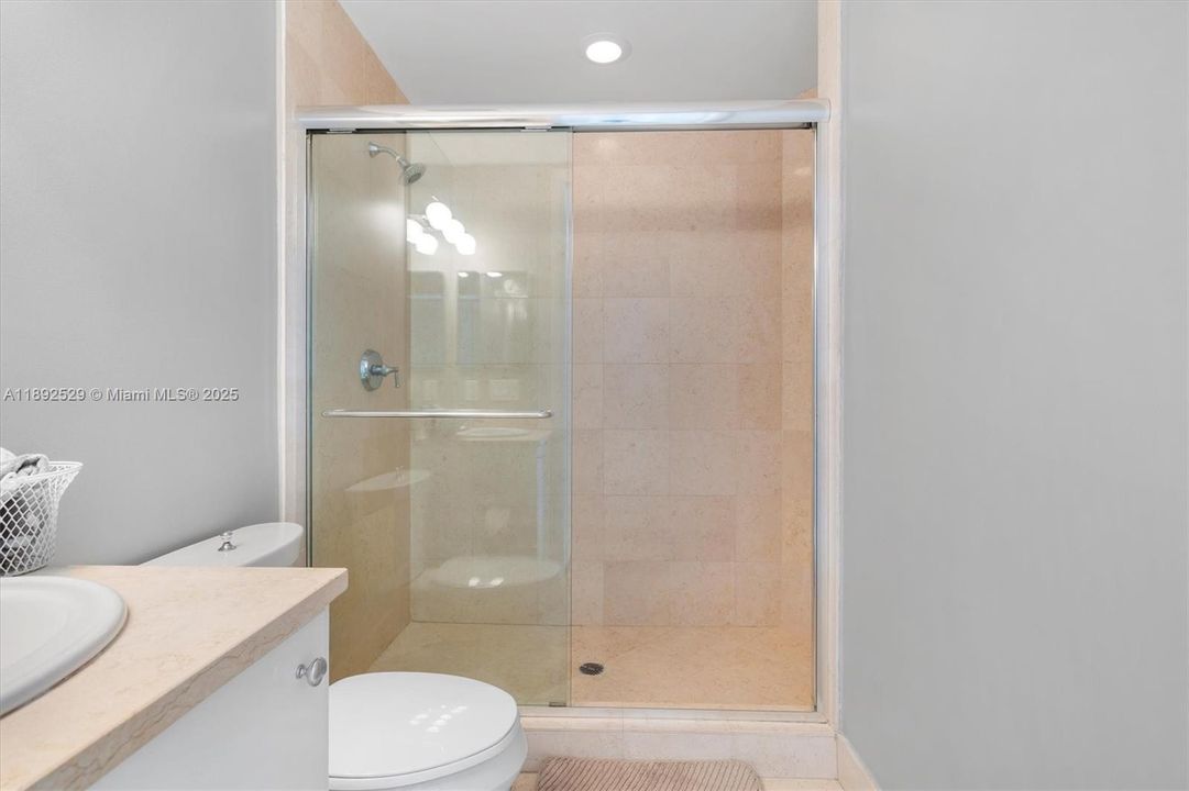 For Sale: $660,000 (2 beds, 2 baths, 1312 Square Feet)