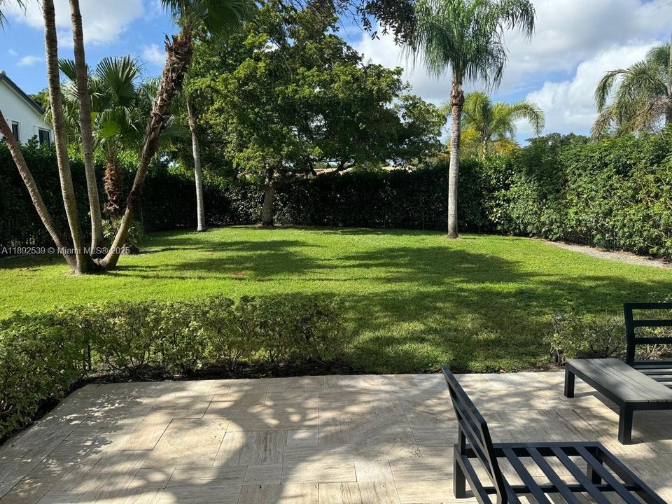 For Rent: $6,200 (4 beds, 3 baths, 2331 Square Feet)