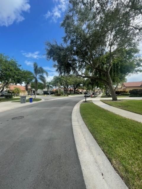 For Rent: $6,200 (4 beds, 3 baths, 2331 Square Feet)