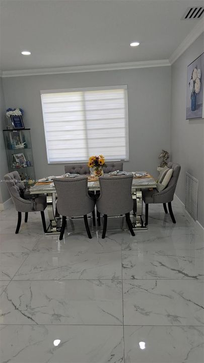 For Sale: $1,390,000 (6 beds, 4 baths, 3608 Square Feet)