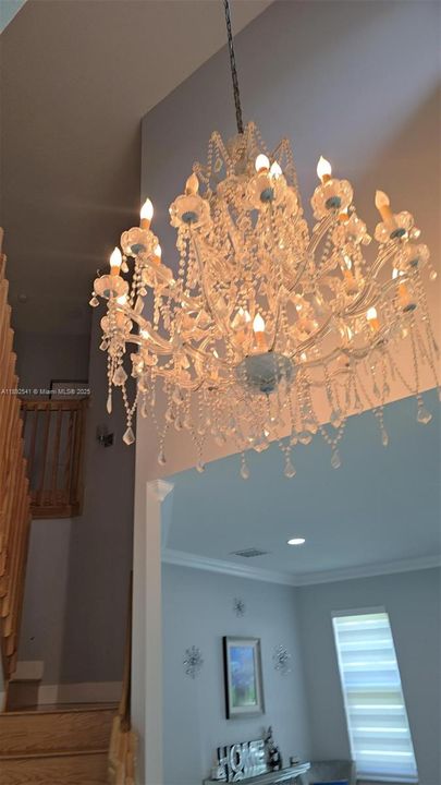 For Sale: $1,390,000 (6 beds, 4 baths, 3608 Square Feet)